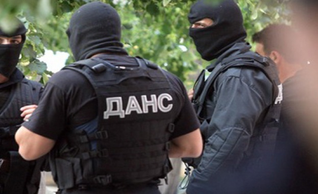 От последните минути! ДАНС нахлу в офисите на Кинтекс