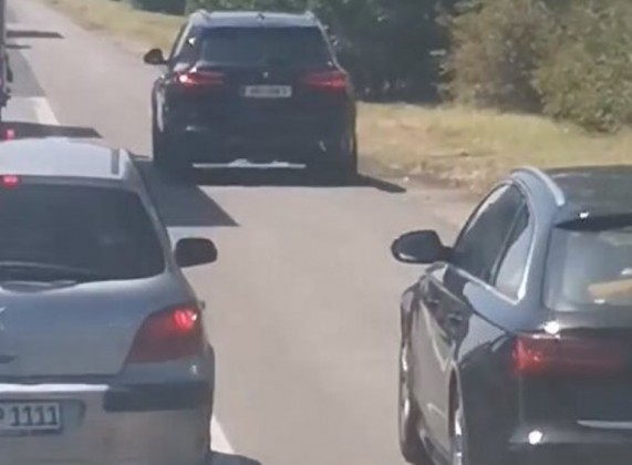 Гастарбайтери нагло газят закона на АМ "Тракия", но в Австрия... ВИДЕО 
