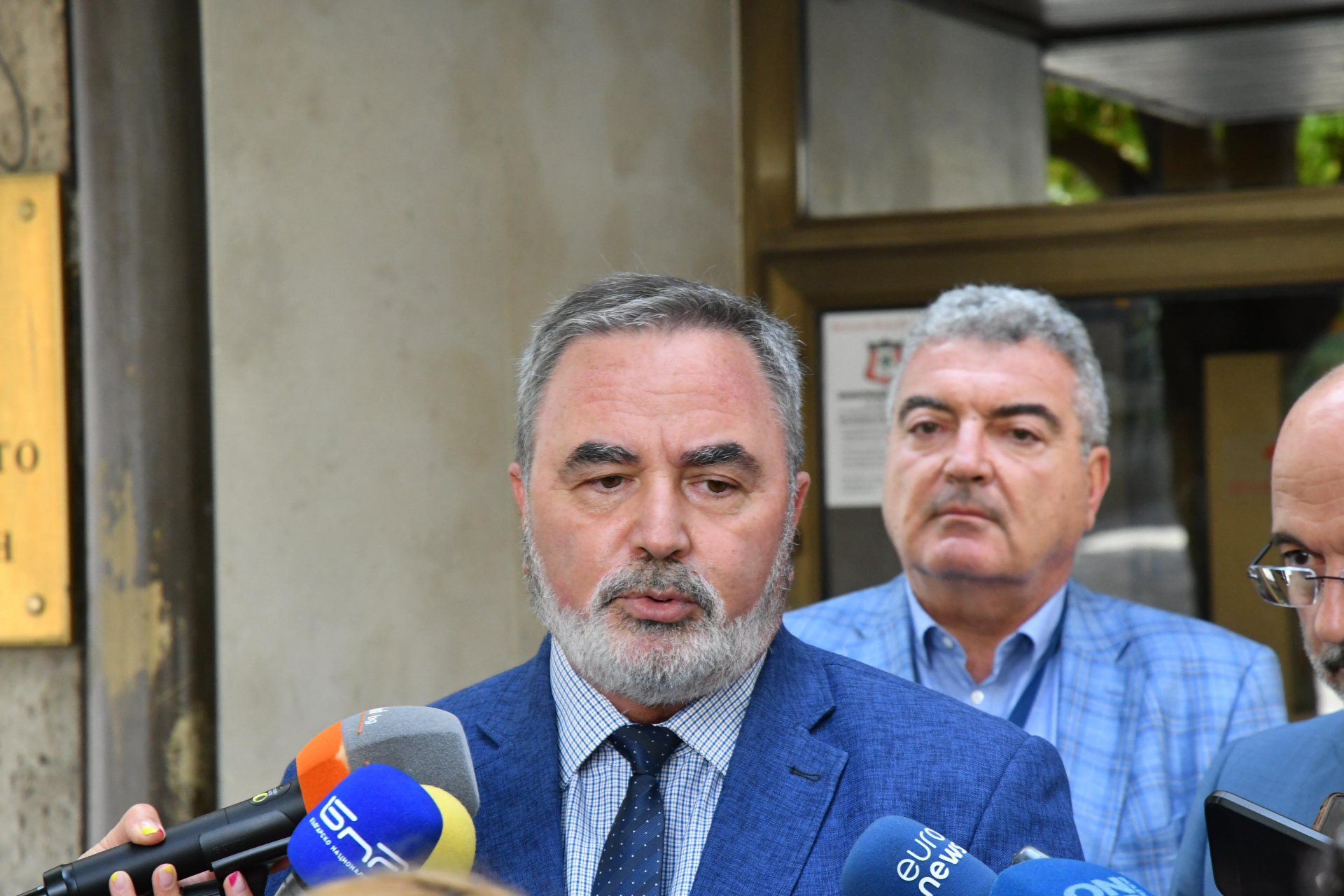 Доц. Кунчев бие страшна ковид аларма