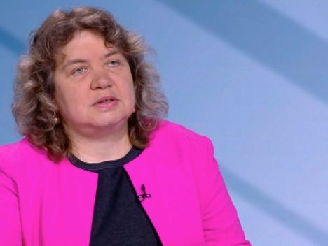 Доц. Киселова предрече напрежение след вота заради вота в чужбина ВИДЕО