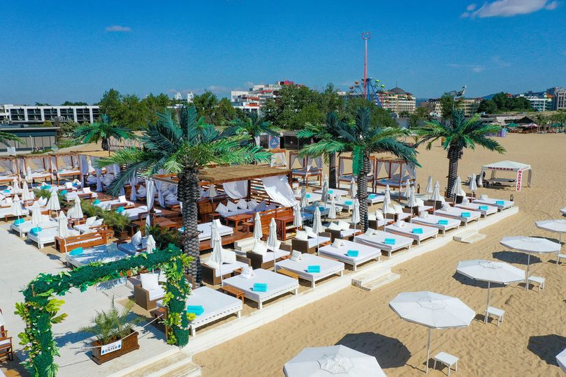 Английски продуценти пристигнаха в България, за да снимат Kikki beach