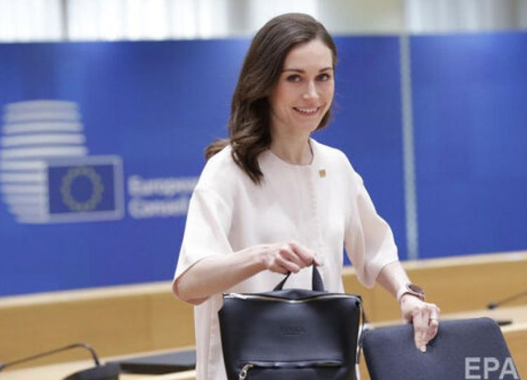 Мрежата полудя заради танцуващата финландска премиерка, заваляха ВИДЕА на...