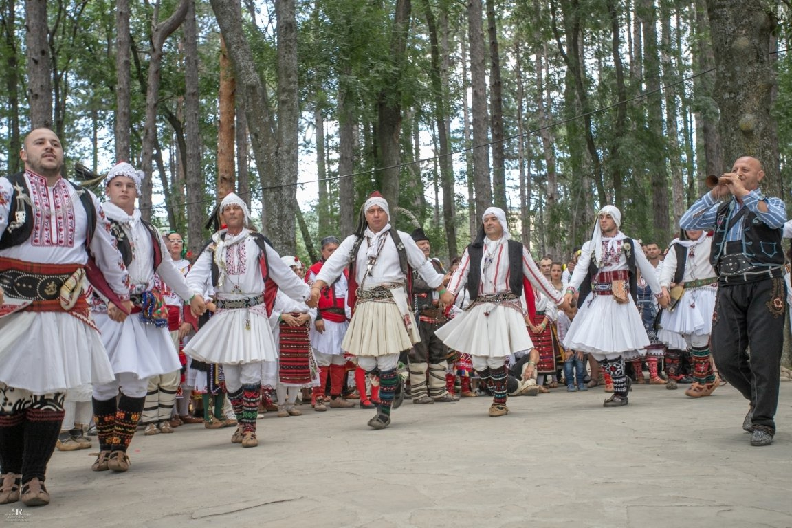 В Жеравна обясниха как България ще стане Швейцария