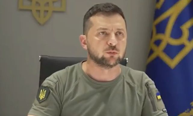Навръх празника: Зеленски със страшна вест за загинали и ранени след руски ракетен удар ВИДЕО 