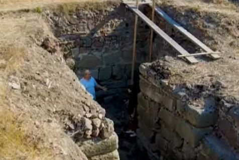 Сензационна находка, никой не подозираше, че под крепостта Русокастро има... ВИДЕО