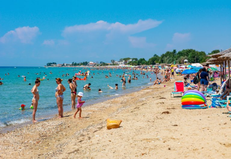 Трагедия! 15-годишно момче загина в любим гръцки курорт