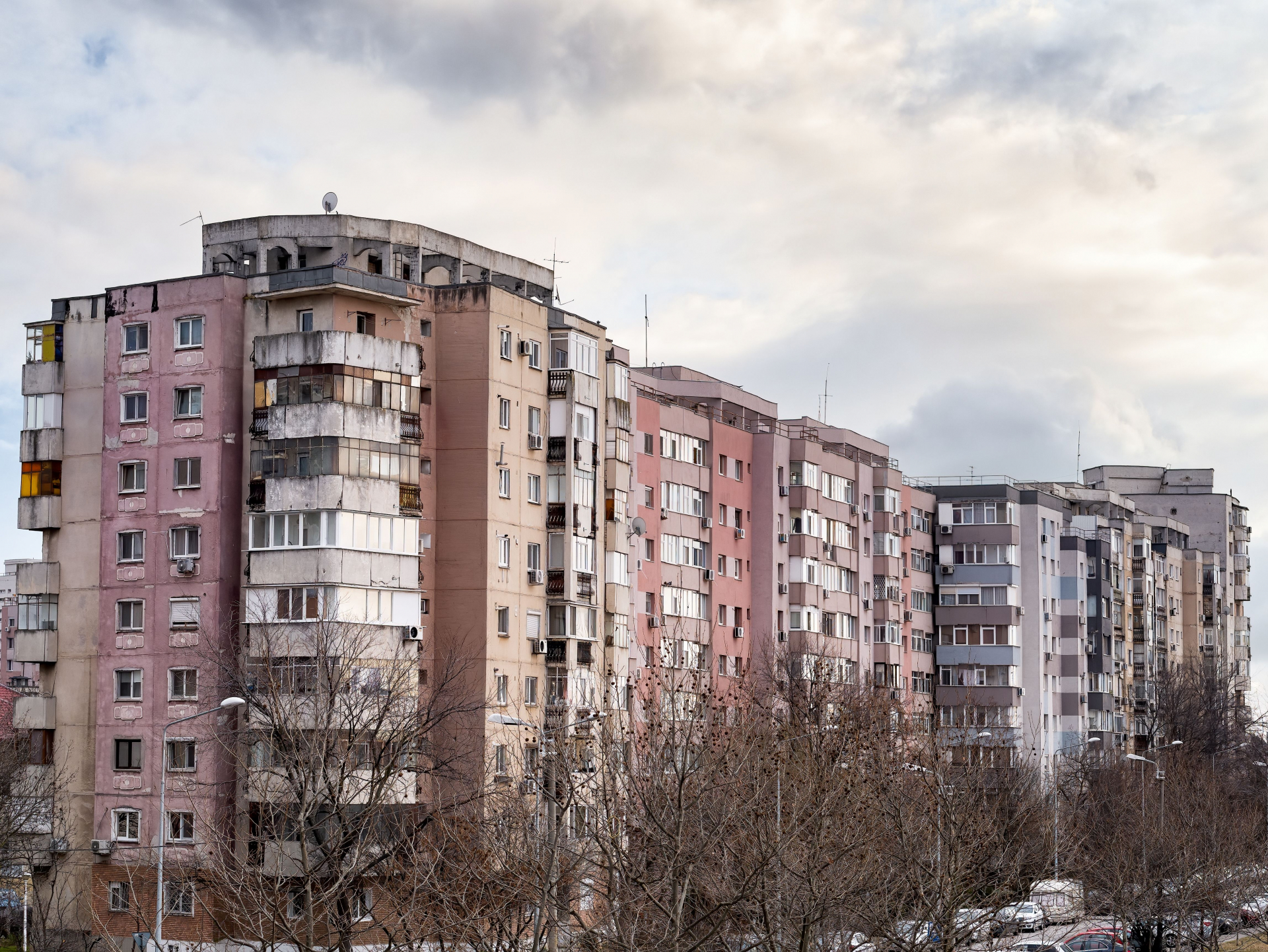 Букурещ е най-евтин за купуване на жилище, а най-скъпо е в...