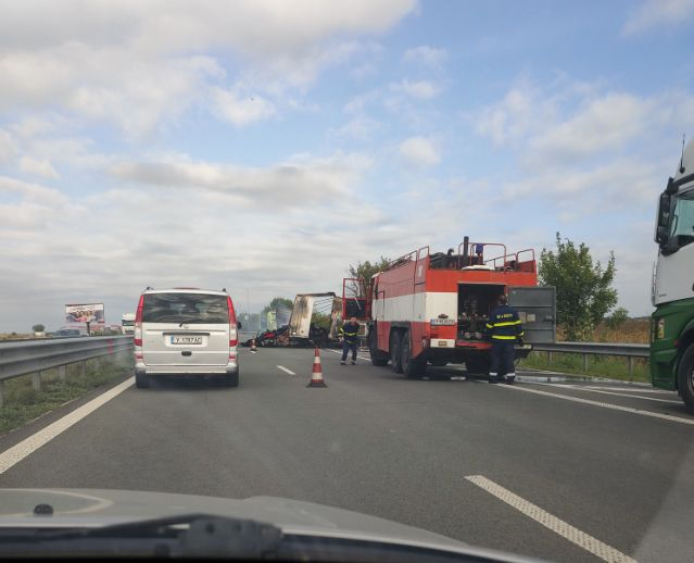 Първо в БЛИЦ! Нов ужас на АМ "Тракия", всичко е изпепелено СНИМКИ