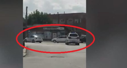 Зрелищно ВИДЕО 18+ от ужаса с ордата мигранти, нахлули в Костинброд