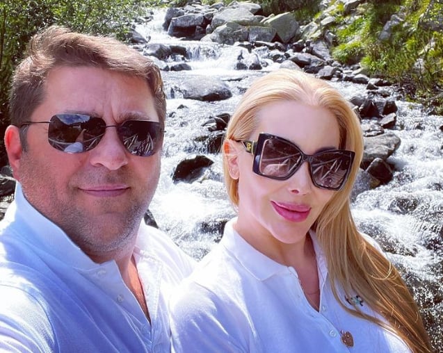 Има ли свада в семейството на Антония Петрова? Родителите й... СНИМКИ