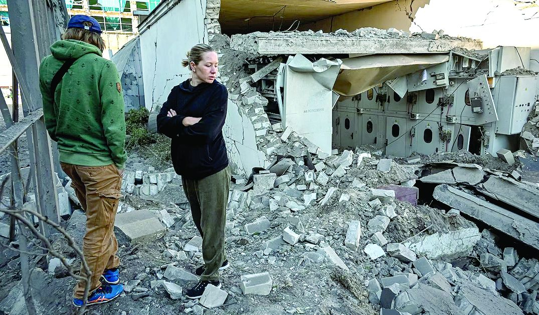 Патрик Дж. Бюканън: Кой побеждава и кой губи от войната - Русия, Украйна или САЩ 