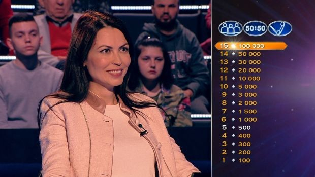Нещо невиждано в "Стани богат"! Красива лекарка седна на стола на Билалов и удари...