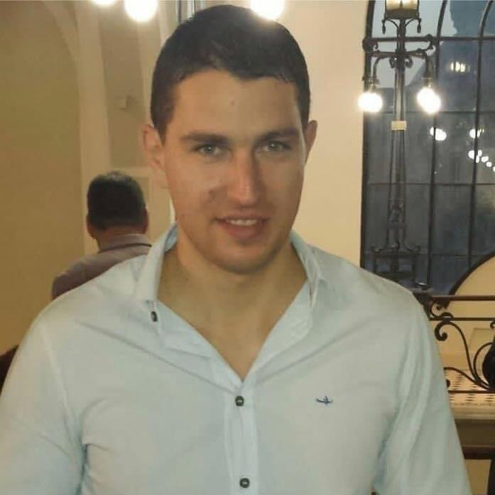 Зов за помощ: Да помогнем на млад баща от Хасково да живее, има нужда от лечение в Турция