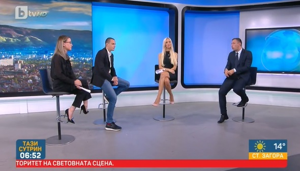 Костадинов гневен на нашите телевизии за извънредните емисии за смъртта на Кралица Елизабет Втора: Чуждопоклонници! СНИМКИ