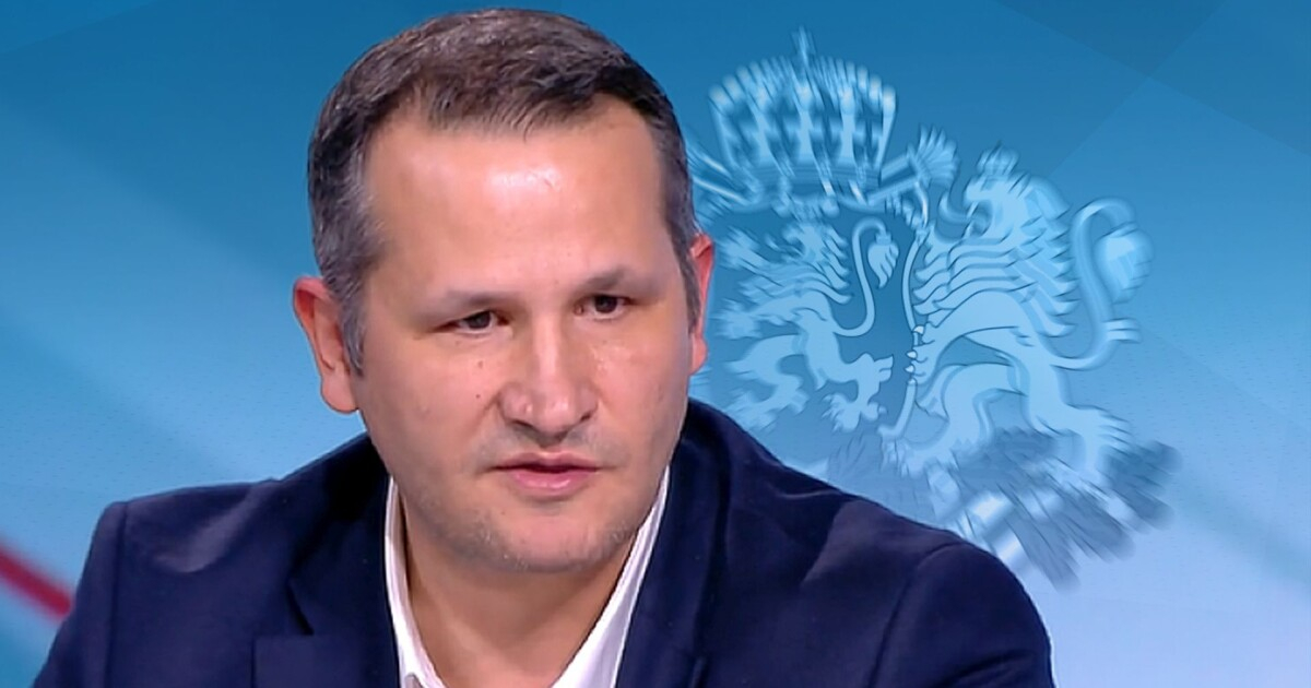 Шеф от ПП фучал с колата на НСО, изблъсквала автомобили в Кресненското дефиле СНИМКА