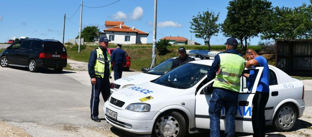 Извънредно: Жандармерия заварди Симеоновград! Градът е блокиран