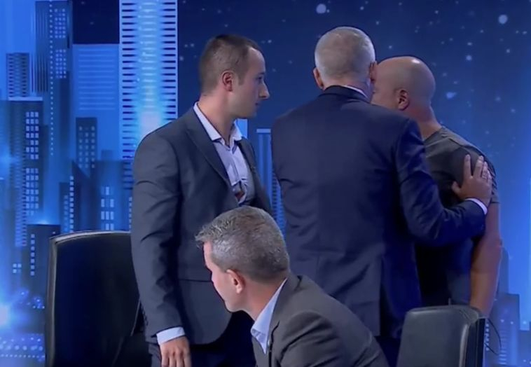 Лют скандал в "Панорама"! Кандидат-депутати си скочиха на бой, Бойко Василев ги разтървава ВИДЕО