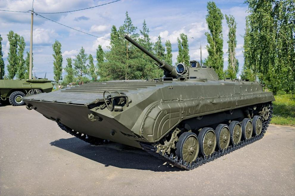 Гърция дава 40 съветски БМП на Украйна, но ето какво получава в замяна 