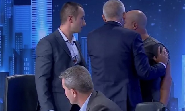 Скандалът се разгаря! Биткаджите от "Панорама" проговориха за екшъна, стигнало се до полиция ВИДЕО