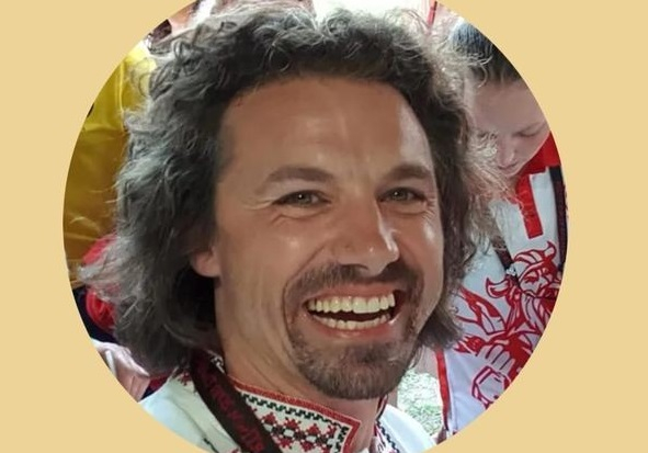 Виждали ли сте Николай? Приятелите му го търсят под дърво и камък, но от него няма и следа СНИМКА