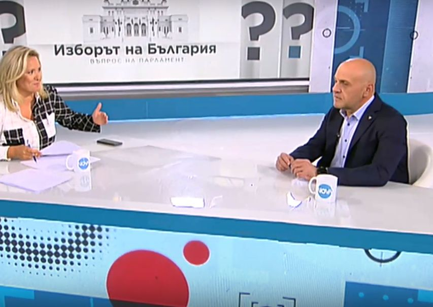 Лора Крумова посрещна Томислав Дончев с виц за Борисов и Елизабет II, той я попари с тези думи 