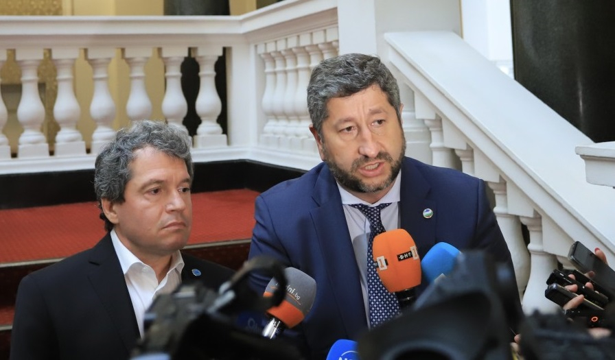 ДБ се сетиха да пищят сега, няма такава наглост!