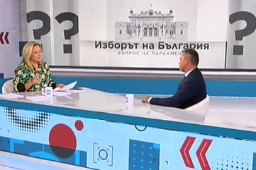 Делян Добрев хвана натясно Лора Крумова, подготви голям капан на Асен Василев 