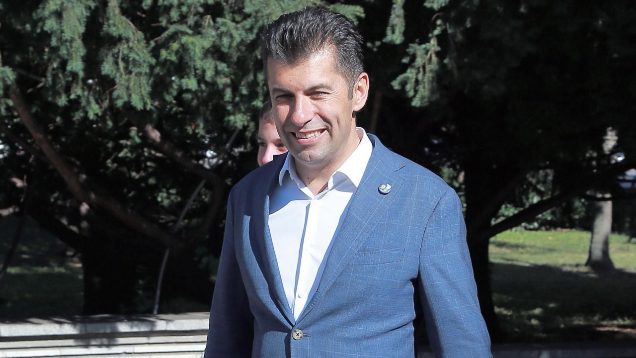 Кирил Петков се оля с претенциите към ГЕРБ 