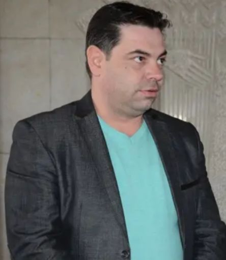 Секретарят на община Видин бере душа след адско меле с ТИР