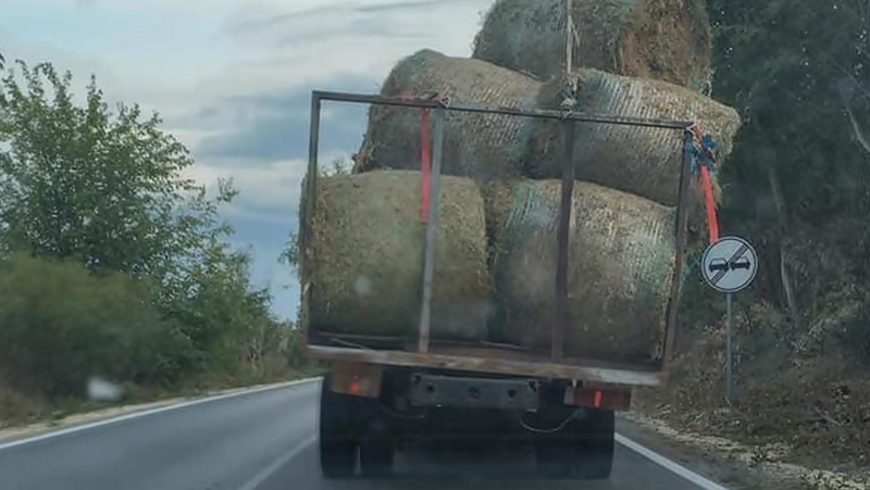 Шофьорите се хванаха за главите: Този е за затвора! СНИМКА