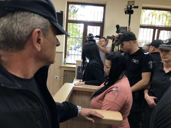 Първи СНИМКИ на майката, смразила България със зверството си!
