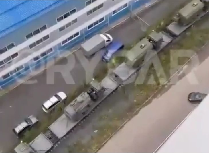 Сигнал към Запада: ВИДЕО запечата "конвоя на смъртта" в Русия