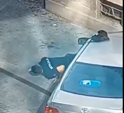 Полицай взриви мрежата, заснеха го да прави... ВИДЕО