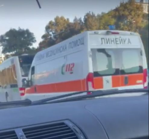Първо в БЛИЦ! Адска ситуация на столичния бул. „Цариградско шосе“ с автобус от градския транспорт СНИМКИ