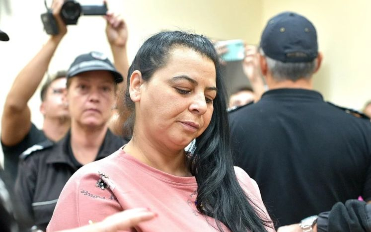 Реши се съдбата на осиновителката Анка, чието дете е в кома