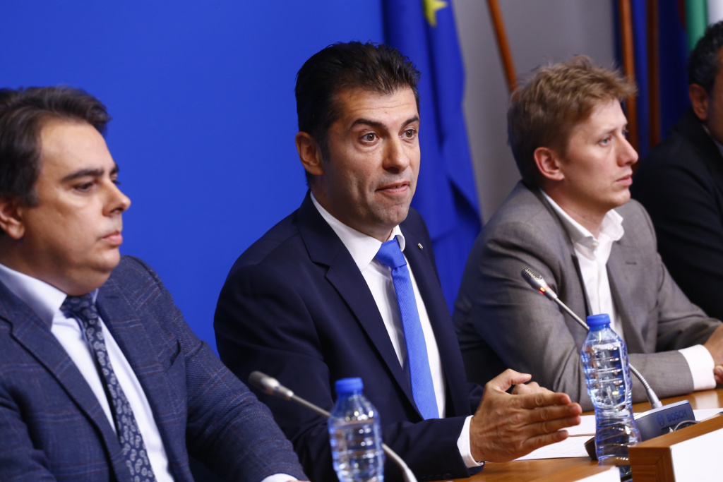 От Gemcorp обявиха кога са прекратили договора с правителството