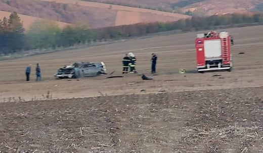 Две възможни версии за кошмара с три трупа в Силистренско