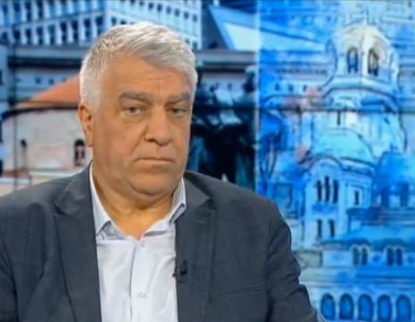 Румен Гечев посочи най-големия шанс за съставяне на правителство