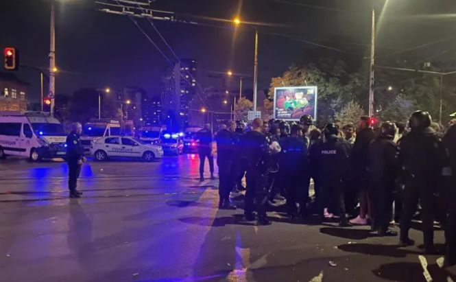 Ето какво се случва в столицата след ескалацията на ромския протест ВИДЕО 