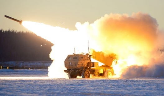 Пред сблъсък: Украинските HIMARS достигат три военни летища в Беларус