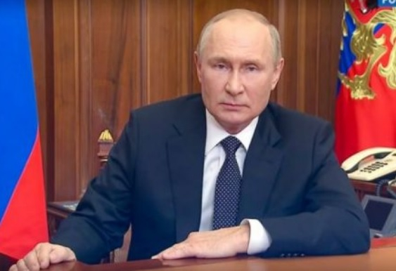 Експерт: Путин неслучайно говори за ядрени оръжия в беларуските самолети