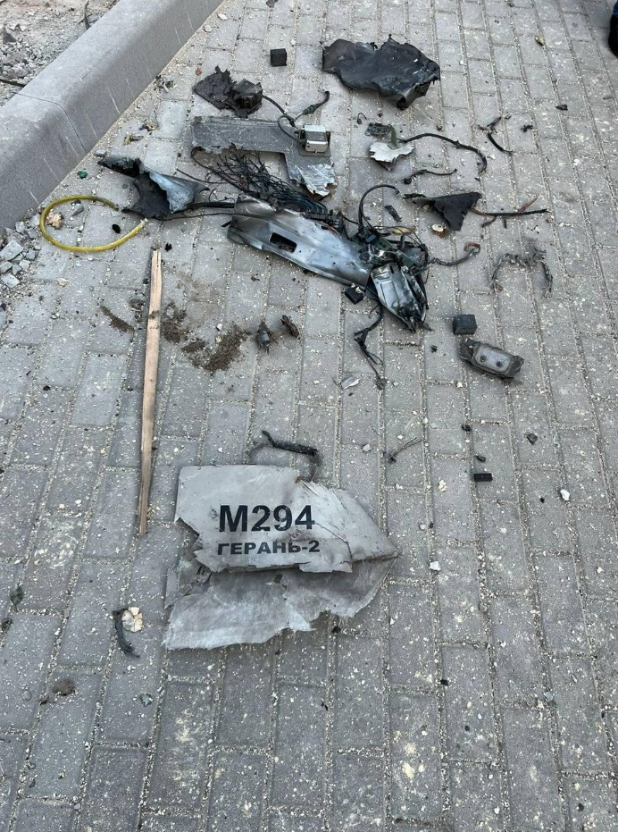 Дронове камикадзе атакуват отново Киев и други украински градове, ехтят експлозии ВИДЕО