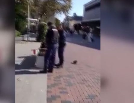 Брутален арест посред бял ден потресе цяла Варна, всички са в шок ВИДЕО