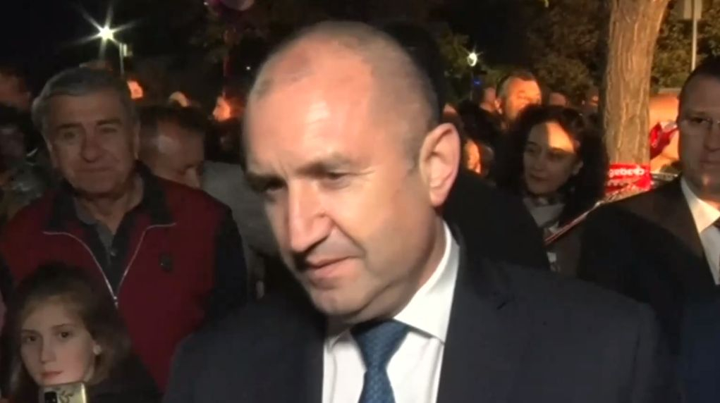 Радев обяви кога започва консултациите с партиите ВИДЕО