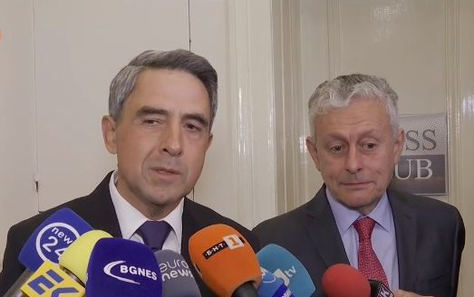Плевнелиев разобличи Петков: Каза ми, че целта му е да взима по една пешка от ГЕРБ и да...