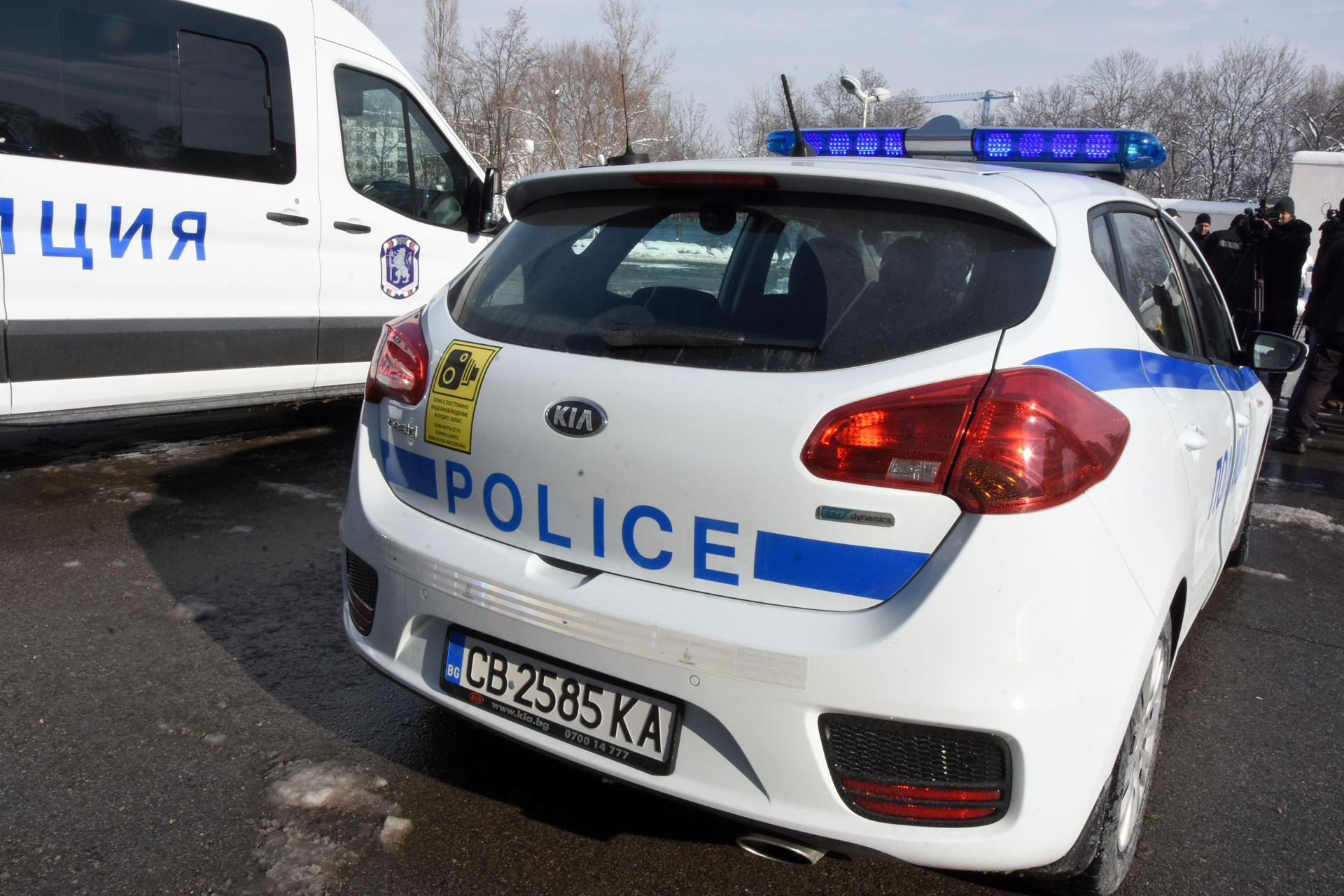 Само в БЛИЦ! На столичното летище „Враждебна“ почерня от полиция, ето какво се случва 