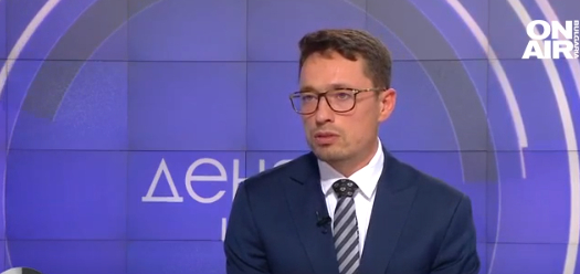Пак ще ни цакат: Промяната иска задължително две тарифи за ток, газ и вода!
