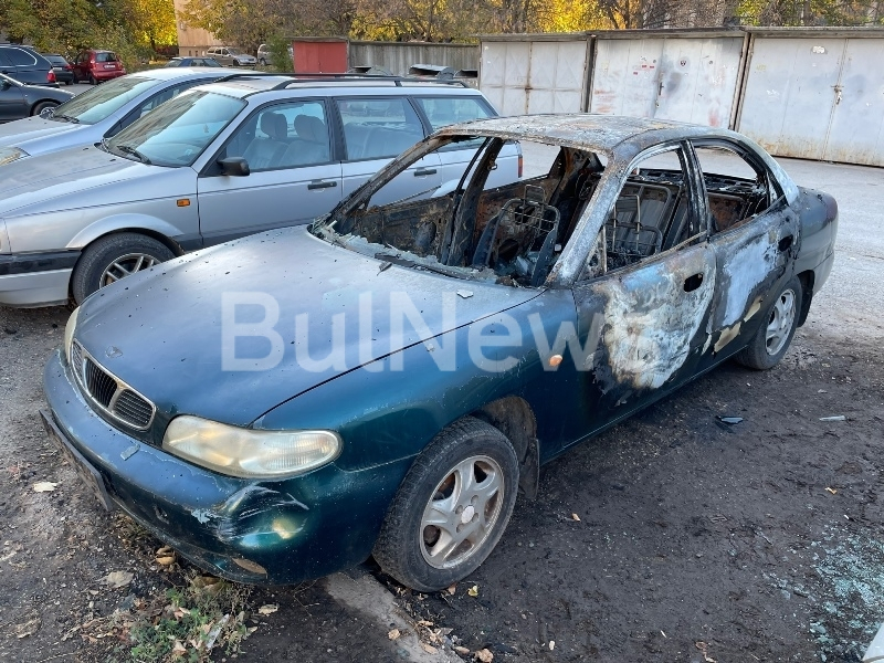 Огнена вендета по тъмно във Враца, трима си скубят косите СНИМКИ 