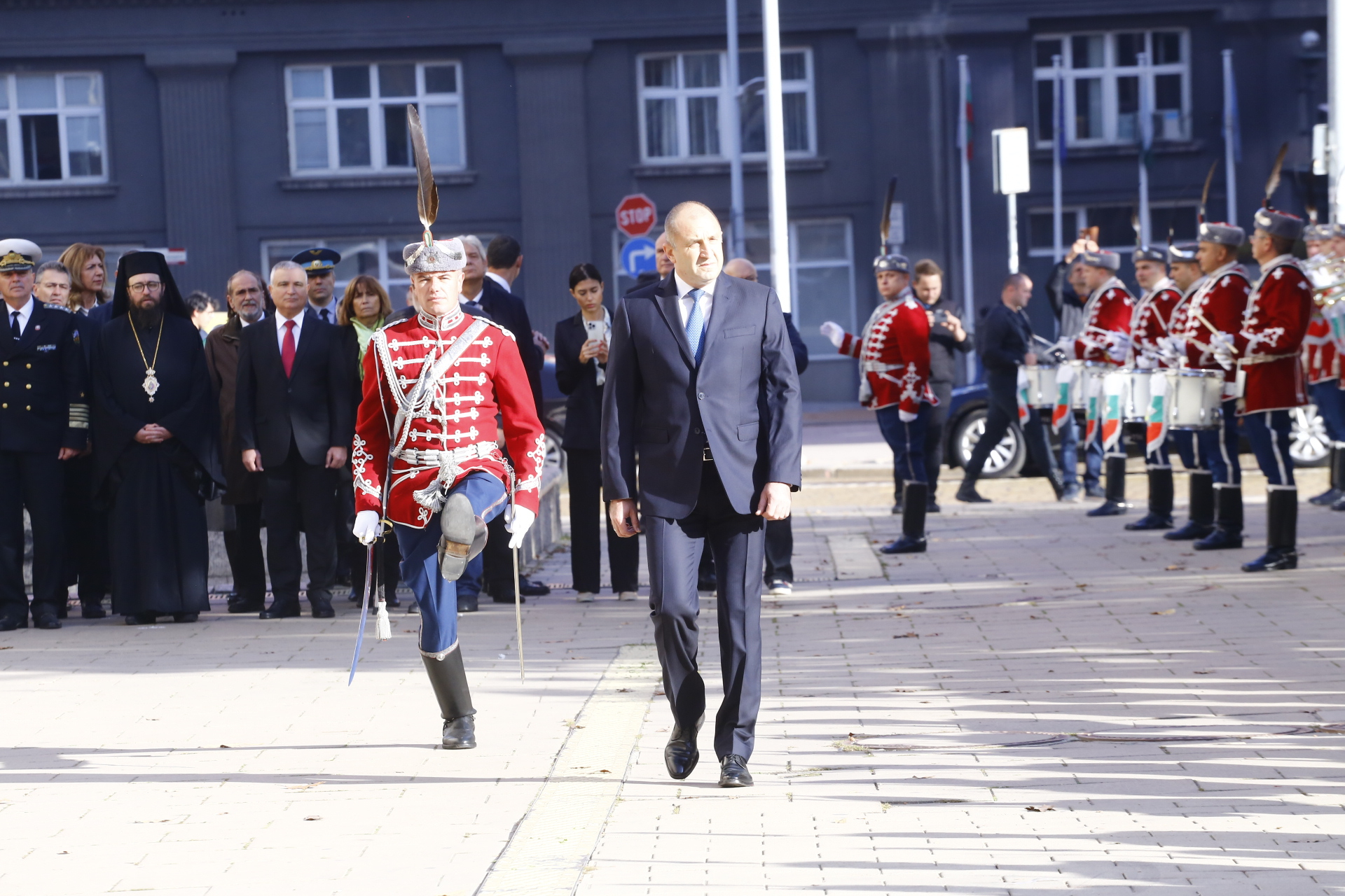 Невиждано: Президентството остана без гвардейци! СНИМКИ