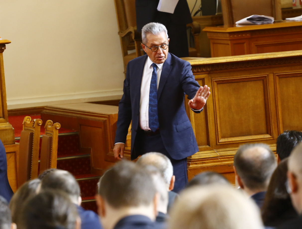Йордан Цонев с първи коментар пред БЛИЦ за бюлетините!